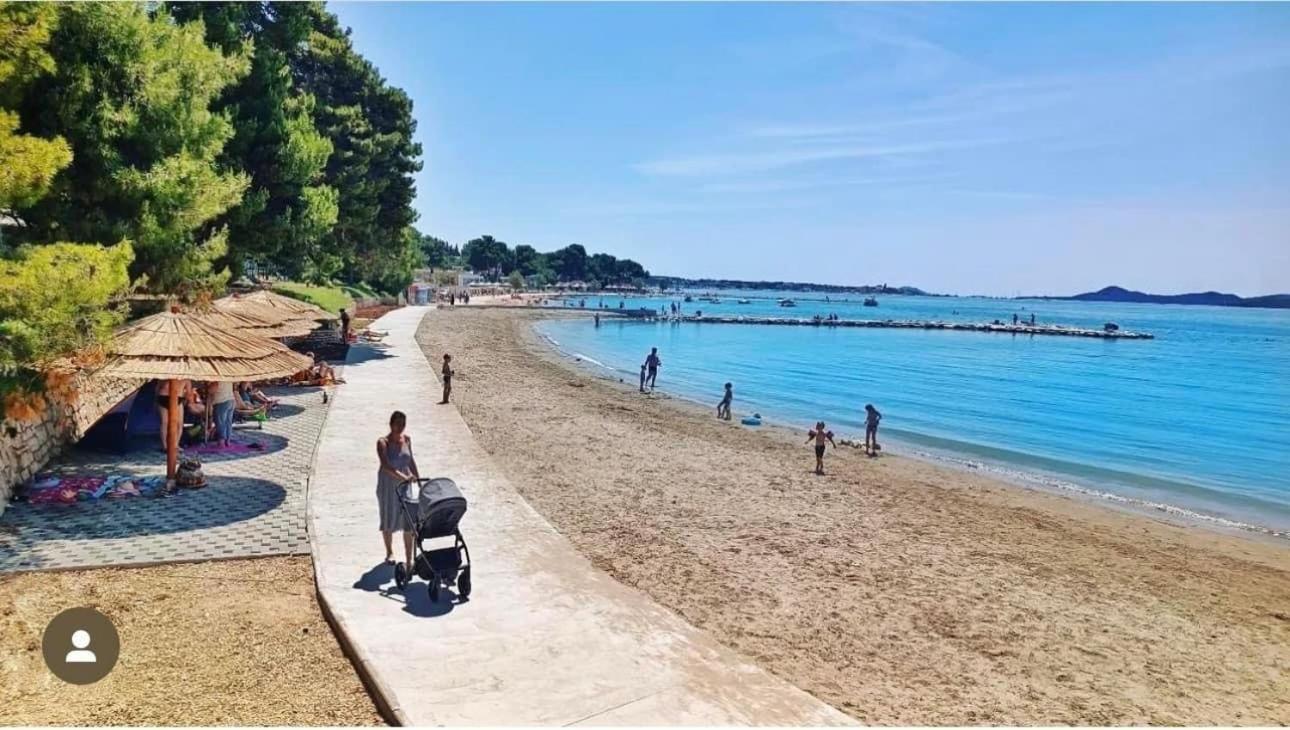 Garden Villa Sveti Filip i Jakov Kültér fotó